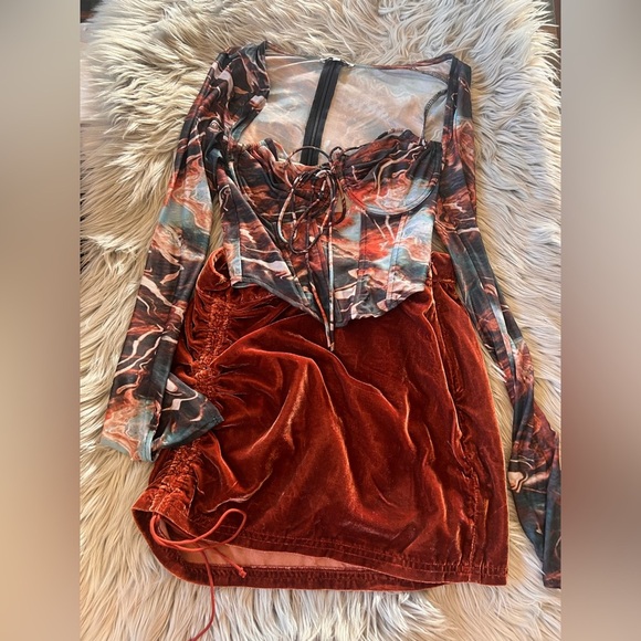 Fashio Nova corset style top - Picture 6 of 6